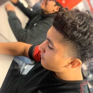 Meet your Posher, Joni